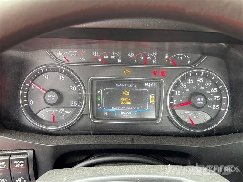 International LT625 6x4 T/A Day Cab Truck Tractor Prime Movers