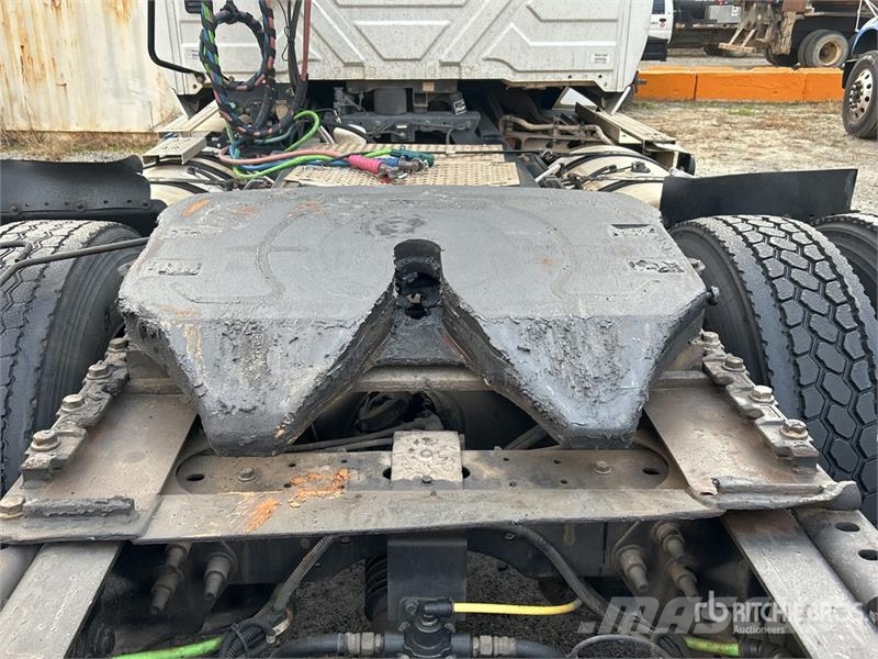 International LT625 6x4 T/A Day Cab Truck Tractor Prime Movers