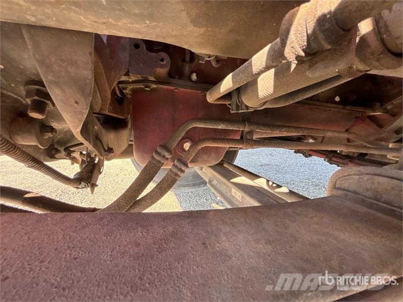 International M2 Фургони