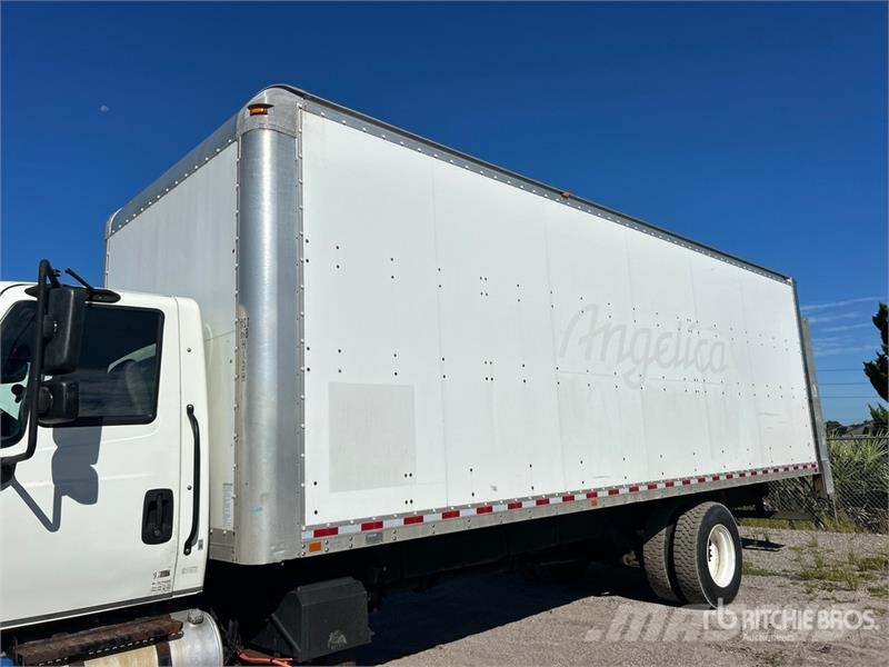 International MA025 4x2 Van Truck Furgoonautod