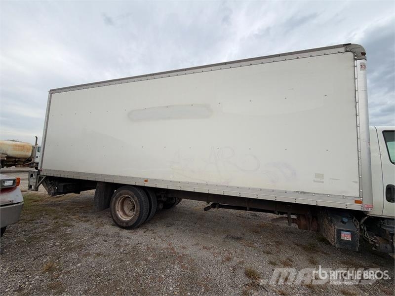 International MV607 4x2 Van Truck Camiones con caja de remolque