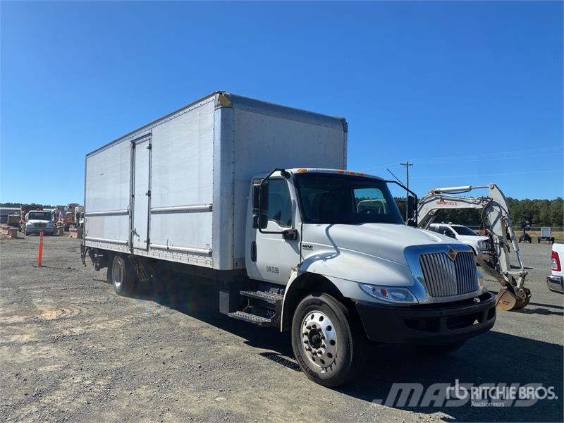 International MV607 4x2 Van Truck Samochody ciężarowe ze skrzynią zamkniętą