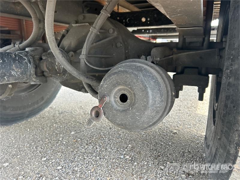 International MV607 4x2 Van Truck Van Body Trucks