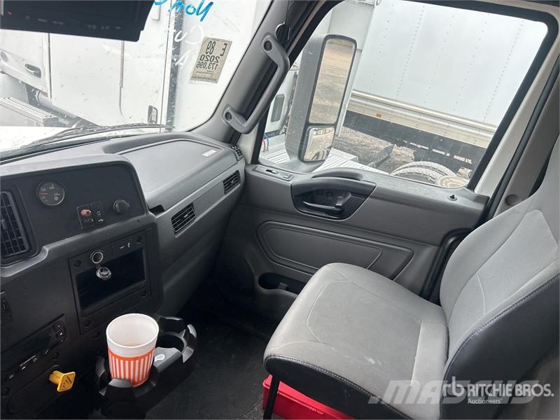 International MV607 4x2 Refrigerated Truck Tovornjaki hladilniki