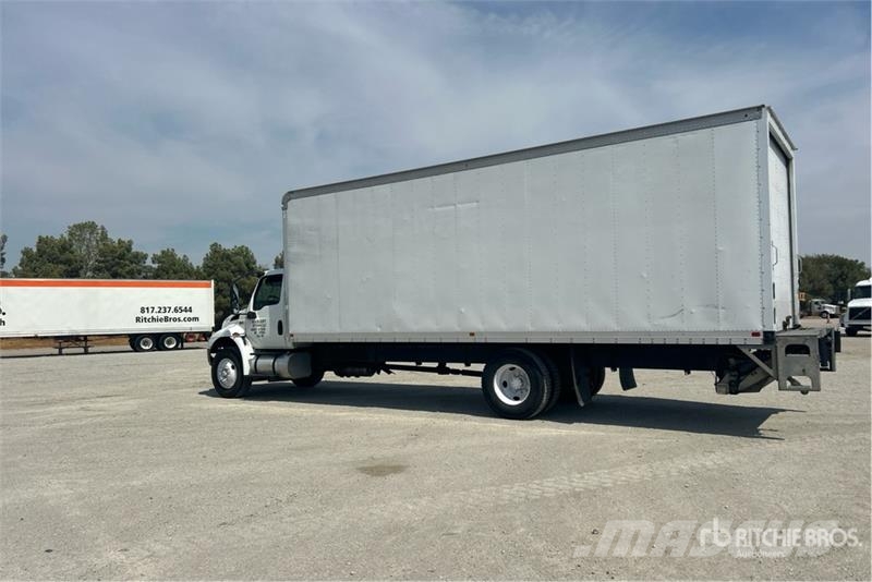 International MV607 4x2 Van Truck Umpikorikuorma-autot