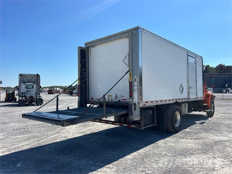 International MV607 4x2 Moving Van Truck Tovornjaki zabojniki