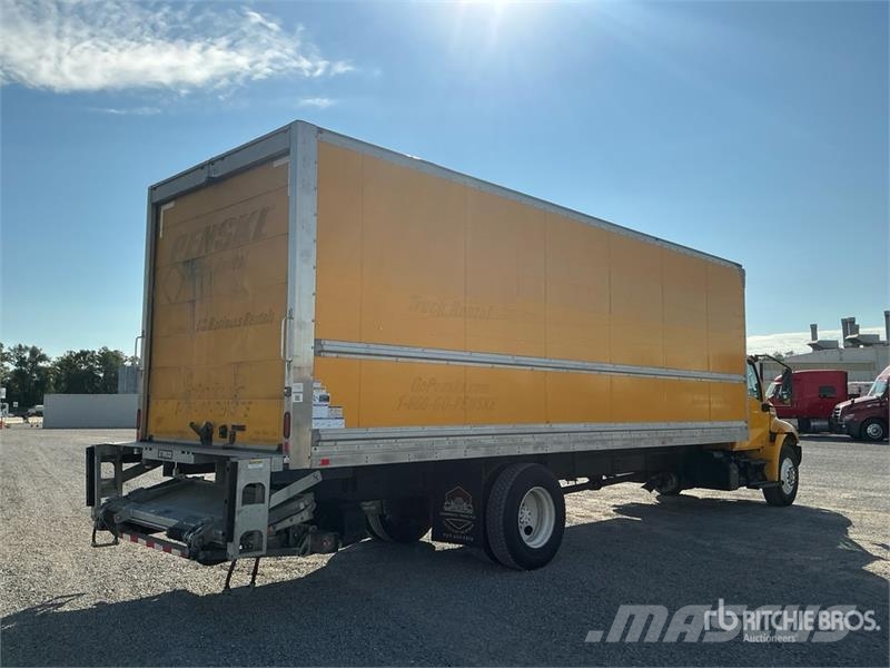 International MV607 4x2 Moving Van Truck Samochody ciężarowe ze skrzynią zamkniętą