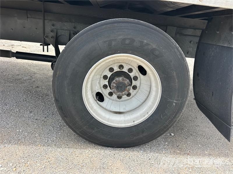 International MV607 4x2 Van Truck Box trucks
