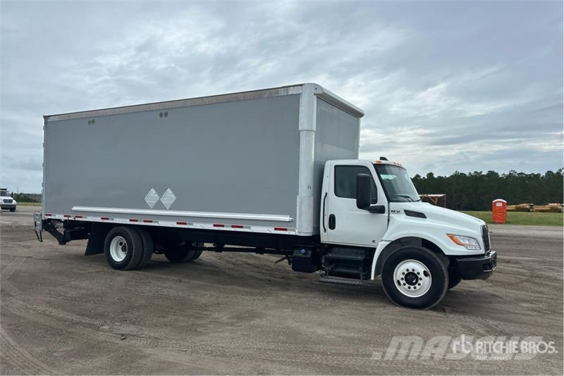 International MV607 4x2 Van Truck Furgons