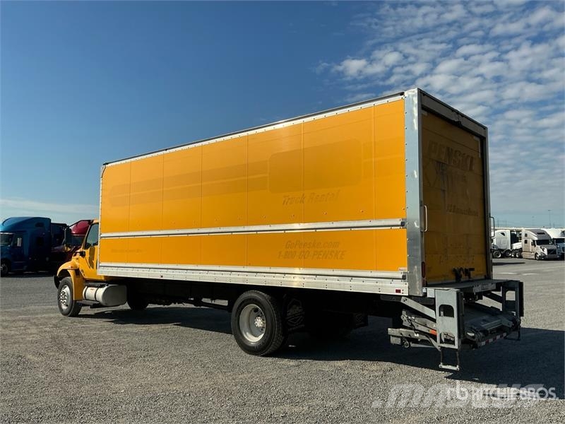 International MV607 4x2 Moving Van Truck Samochody ciężarowe ze skrzynią zamkniętą