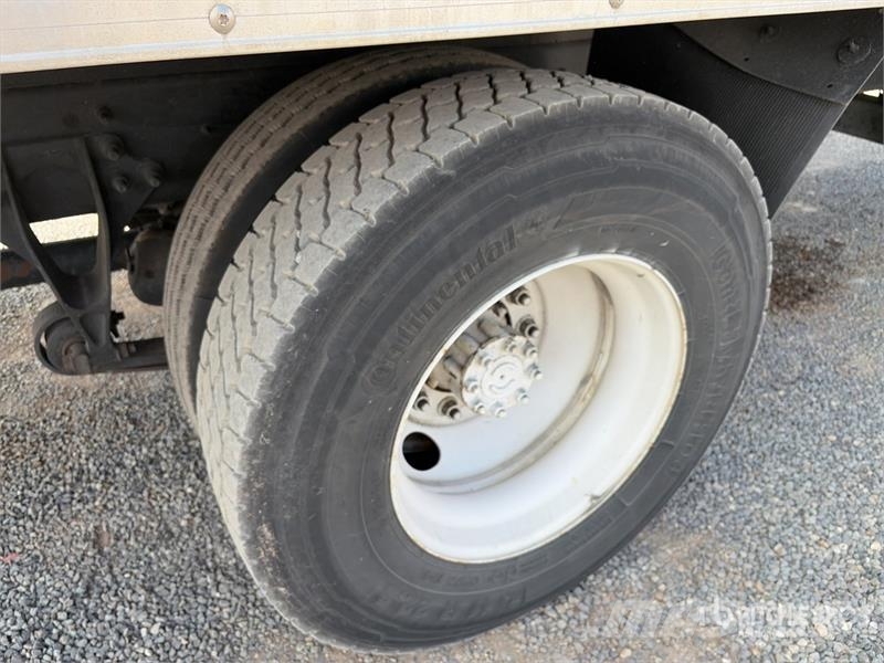 International MV607 4x2 Van Truck Φορτηγά Κόφα