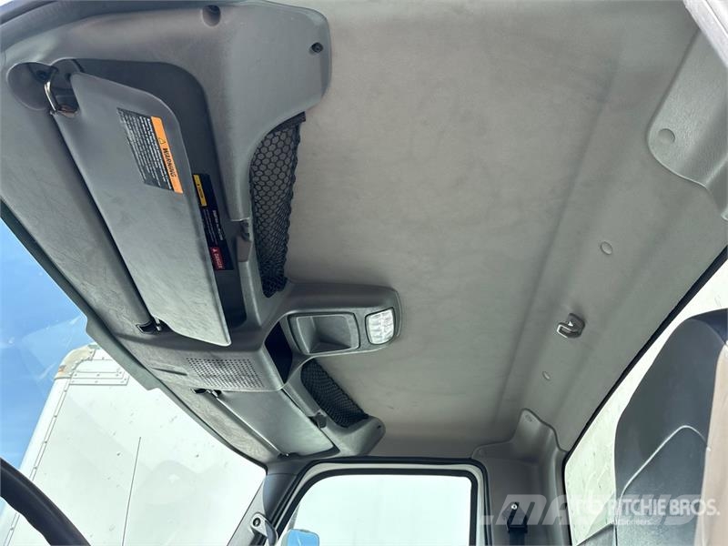 International MV607 4x2 Van Truck Box body trucks