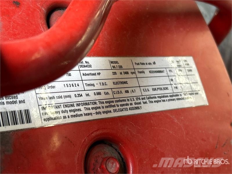 International MV607 4x2 Van Truck Camion cassonati