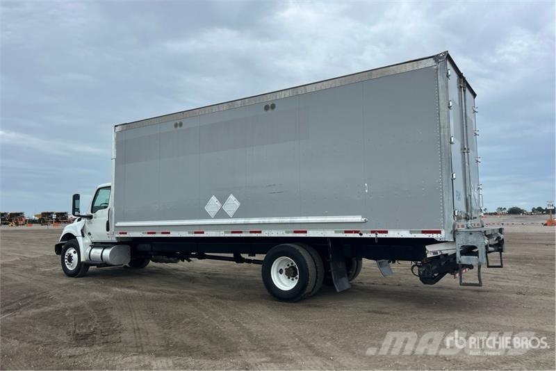 International MV607 4x2 Van Truck Furgons