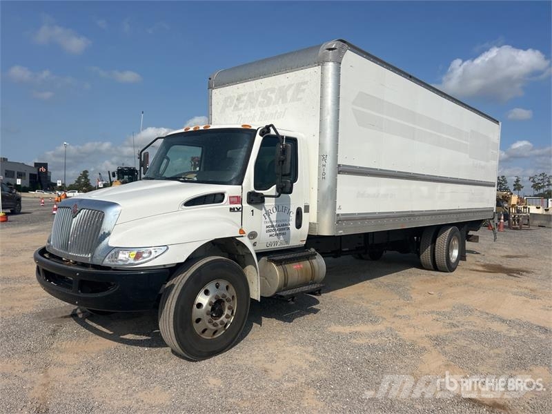 International MV607 4x2 Van Truck Camiones caja cerrada