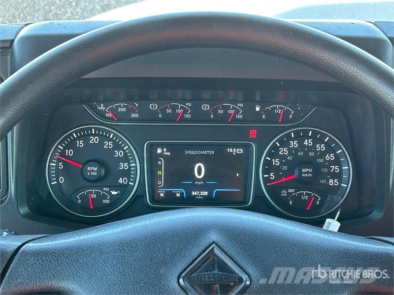 International MV607 4x2 Moving Van Truck Sanduk kamioni