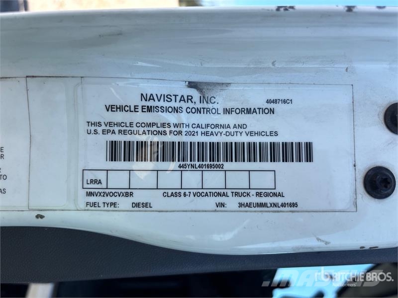 International MV607 4x2 Van Truck (Inoperable) Fast kasse