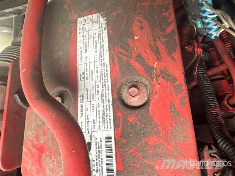 International MV607 4x2 Van Truck Autocamioane