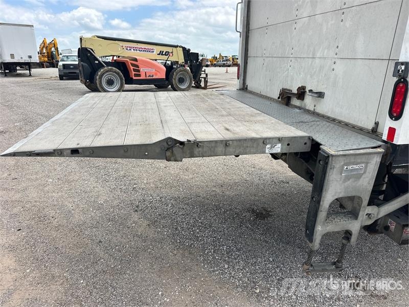 International MV607 4x2 Van Truck Box trucks