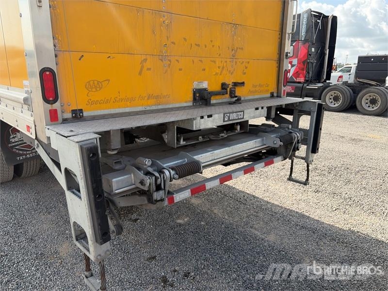 International MV607 4x2 Van Truck Φορτηγά Κόφα