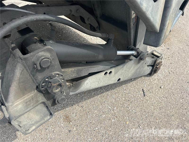 International MV607 4x2 Van Truck Van Body Trucks