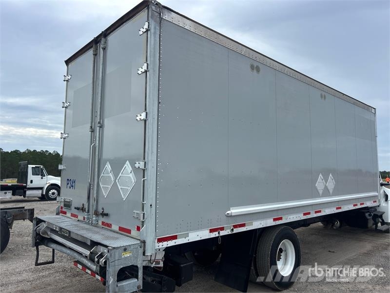 International MV607 4x2 Van Truck Furgons