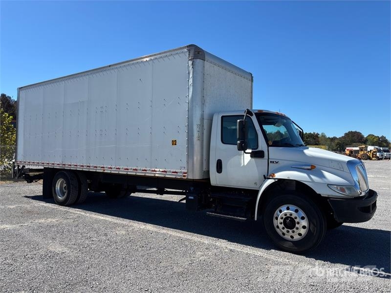 International MV607 4x2 Van Truck Tovornjaki zabojniki