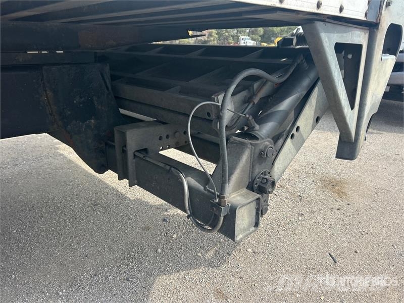 International MV607 4x2 Van Truck Van Body Trucks