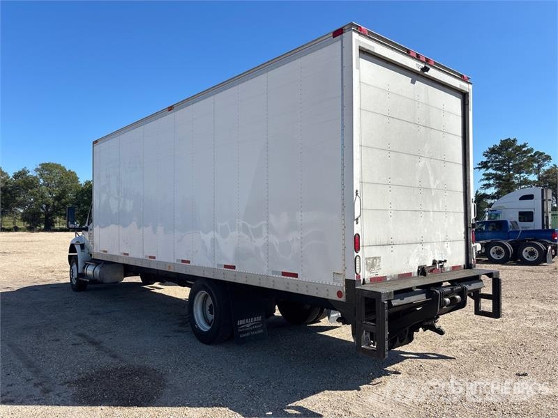 International MV607 4x2 Van Truck (Inoperable) Fast kasse