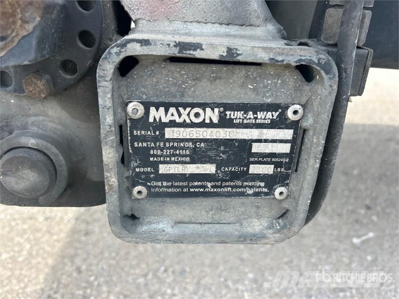 International MV607 4x2 Van Truck Van Body Trucks