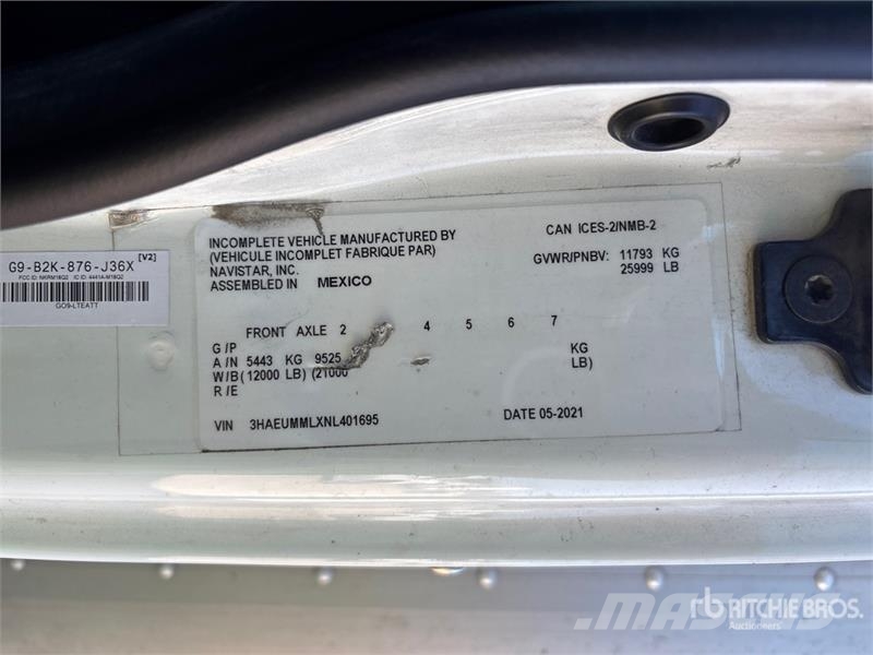 International MV607 4x2 Van Truck (Inoperable) Fast kasse