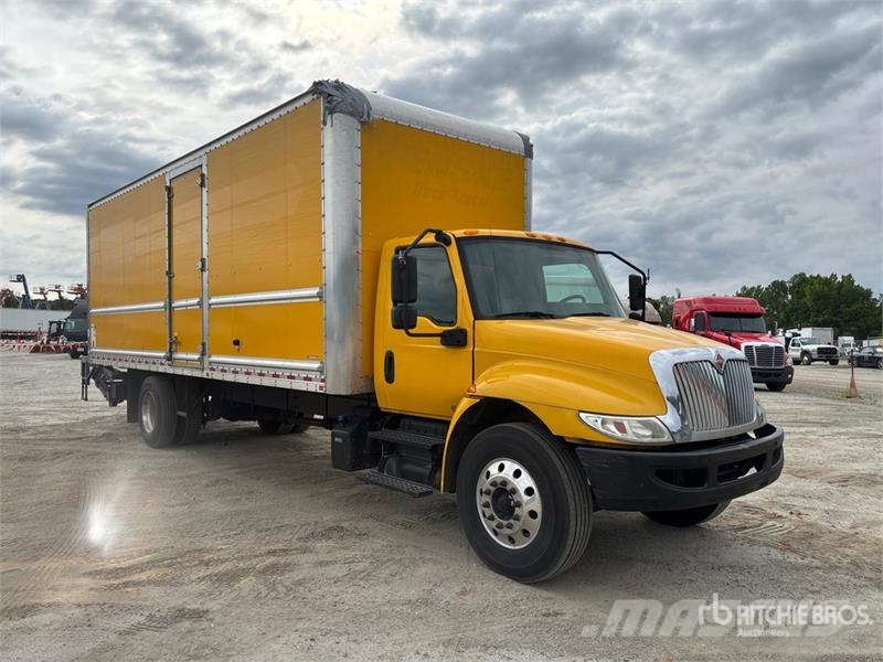 International MV607 4x2 Van Truck Tovornjaki zabojniki