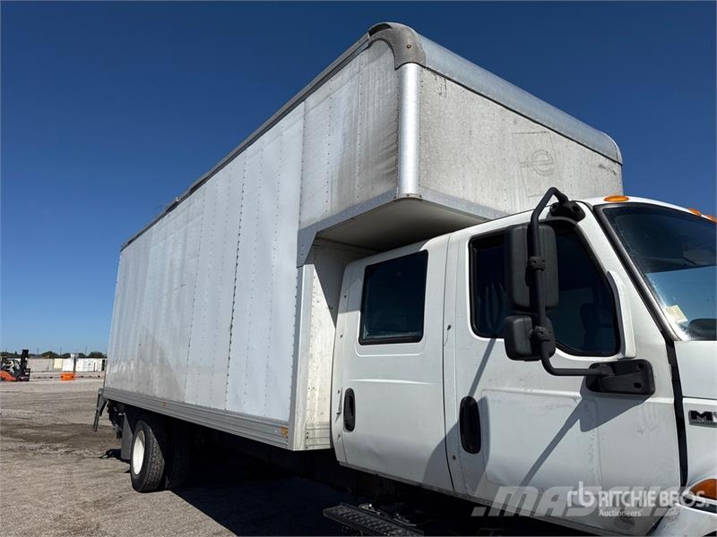 International MV607 4x2 Moving Van Truck Fast kasse