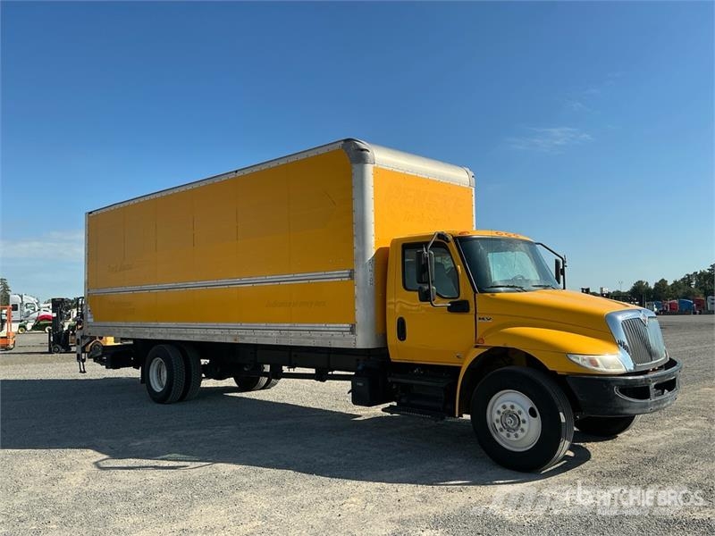 International MV607 4x2 Moving Van Truck Samochody ciężarowe ze skrzynią zamkniętą
