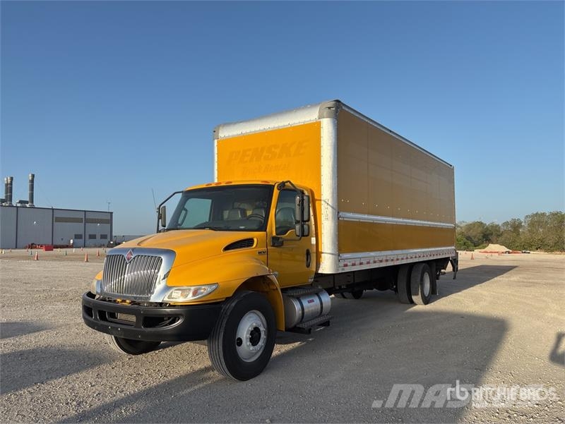 International MV607 4x2 Van Truck Furgoonautod