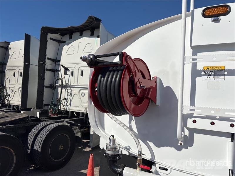 International MV607 gal 4x2 Water Truck Ūdens mašīnas
