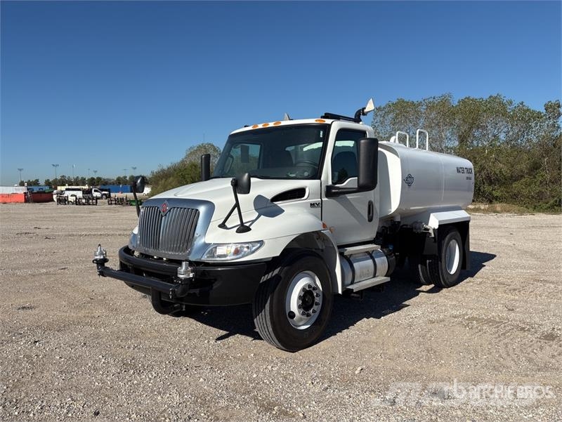 International MV607 gal 4x2 Water Truck Ūdens mašīnas