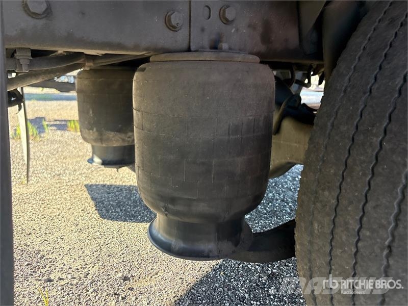 International MV607 SBA 4x2 Rollback Truck Vlečna vozila za tovornjake