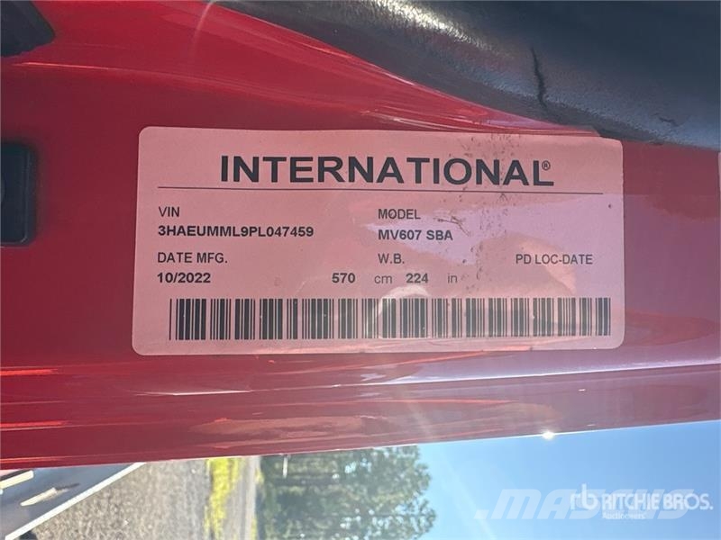 International MV607 SBA 4x2 Rollback Truck Vlečna vozila za tovornjake