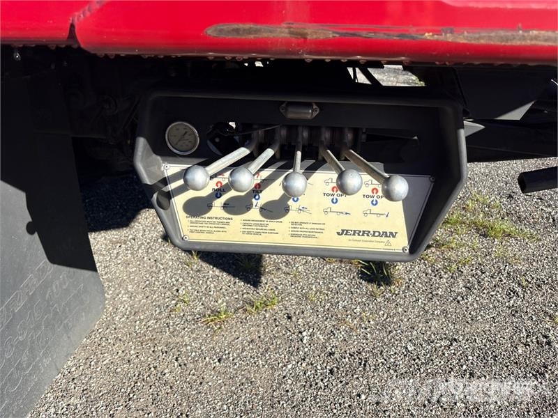 International MV607 SBA 4x2 Rollback Truck Vlečna vozila za tovornjake
