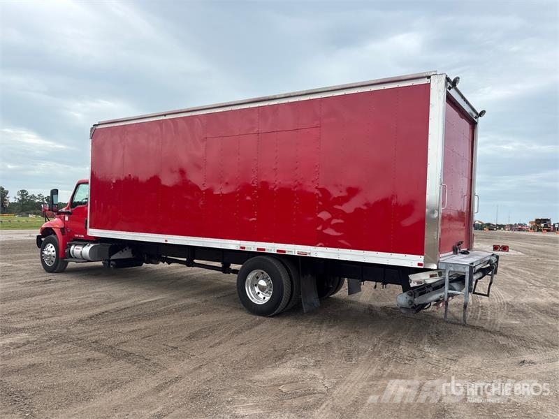 International MV607 Van Truck Sanduk kamioni