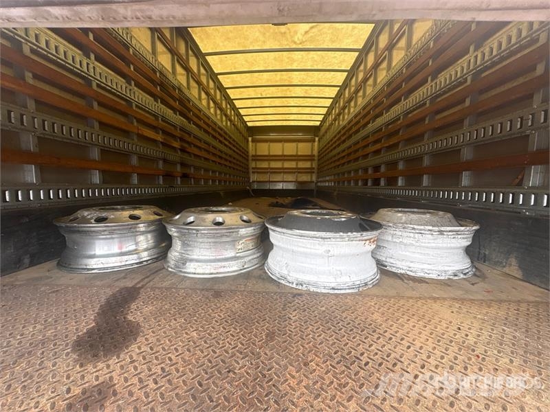 International MV607 Van Truck Sanduk kamioni