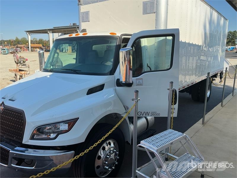 International MV607 Van Truck Грузовики-Фургоны