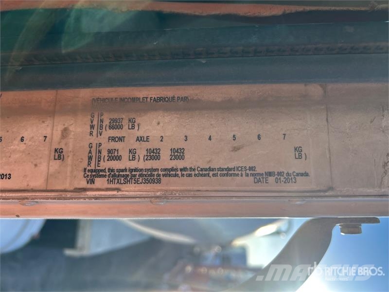 International Paystar 5500i Автобетоносмесители