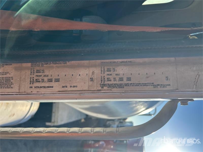International Paystar 5500i Автобетоносмесители