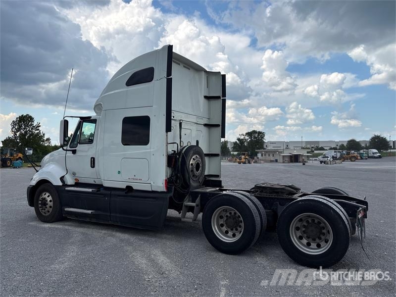 International ProStar 6x4 T/A Sleeper Truck Tractor Τράκτορες