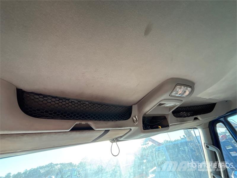 International ProStar+ 122 4x2 Toter Truck Ostali kamioni
