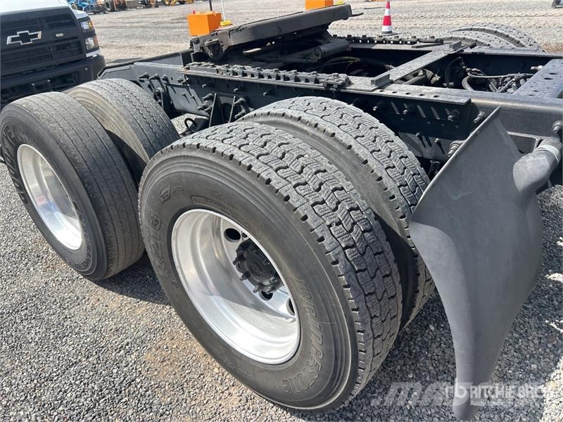 International ProStar 6x4 T/A Sleeper Truck Tractor Trækkere
