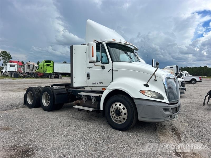 International ProStar+113 6x4 T/A Day Cab Truck Tractor (Inopera Cabezas tractoras