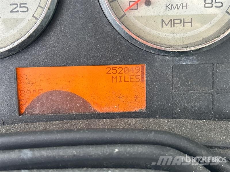 International ProStar+ 6x4 T/A Day Cab Truck Tractor Truck Tractor Units